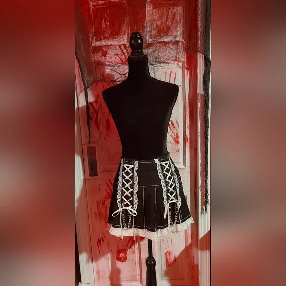 Tripp NYC Lolita Pleate Skirt - Picture 2 of 7